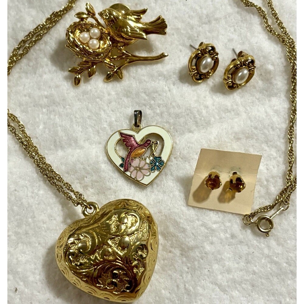 Vintage Estate Jewelry Lot Heart Necklace Bird Brooch Enamel Pendant Earrings